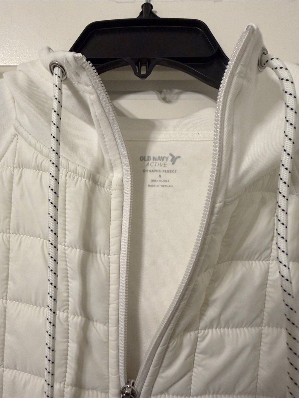 Old Navy White Quilted Hooded Puffer Jacket